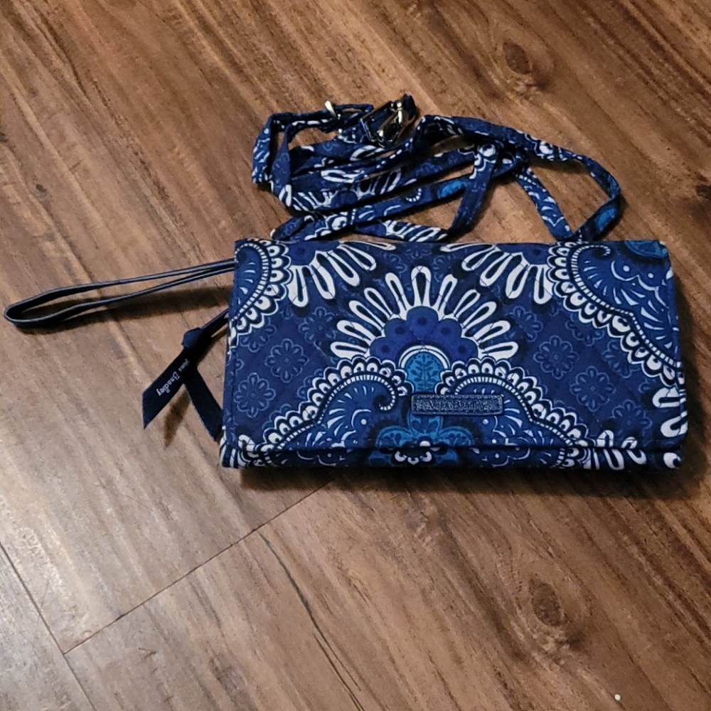 VB Smartphone Wristlet
